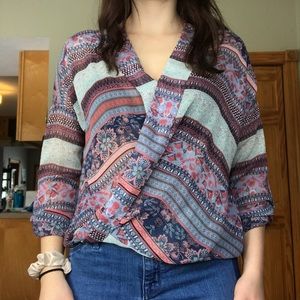 V-Neck blouse, perfect condition, size M